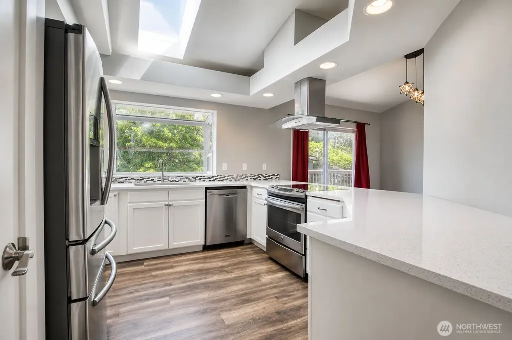 372 Canal Drive SE Ocean Shores WA 98569