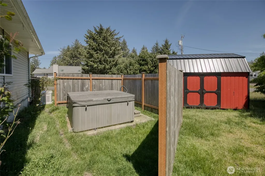 372 Canal Drive SE Ocean Shores WA 98569