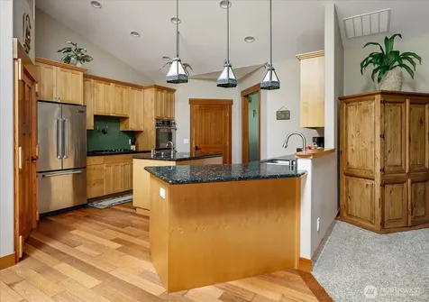 2057 Ocean Spray Lane Oak Harbor WA 98277