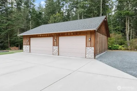 2057 Ocean Spray Lane Oak Harbor WA 98277