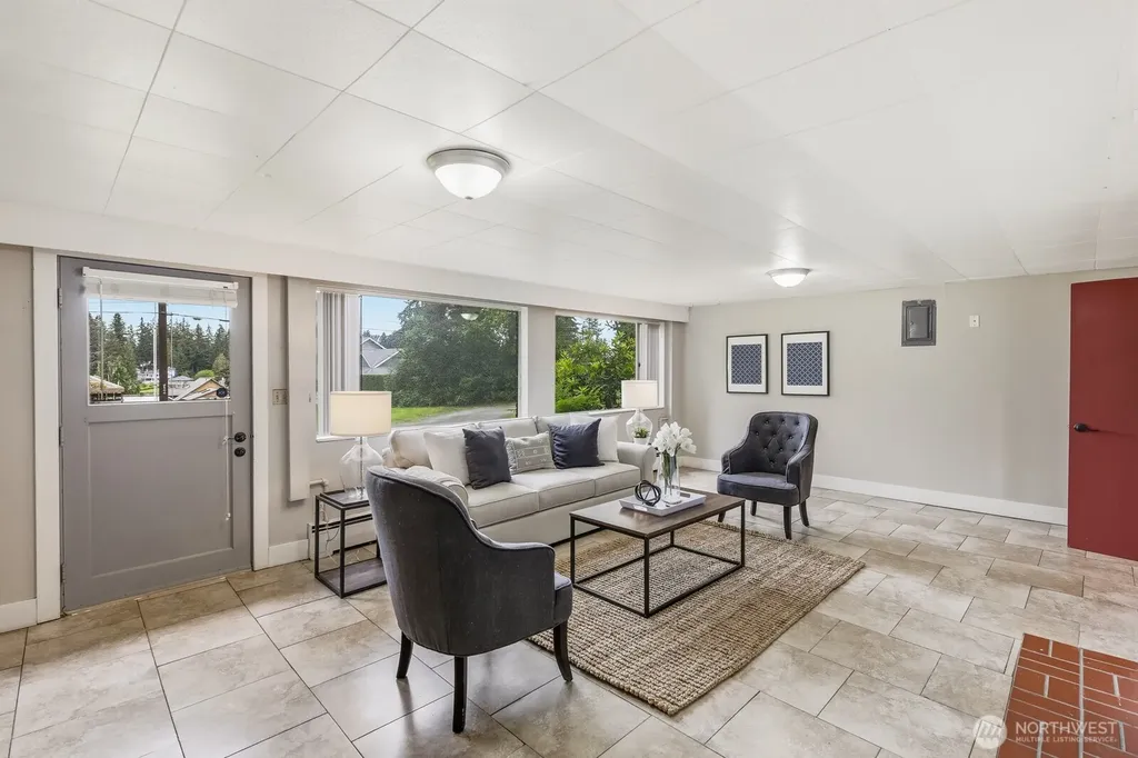 3822 Shelby Road Lynnwood WA 98087