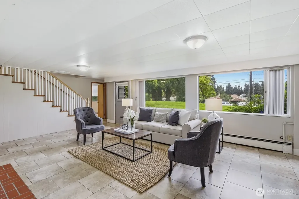 3822 Shelby Road Lynnwood WA 98087