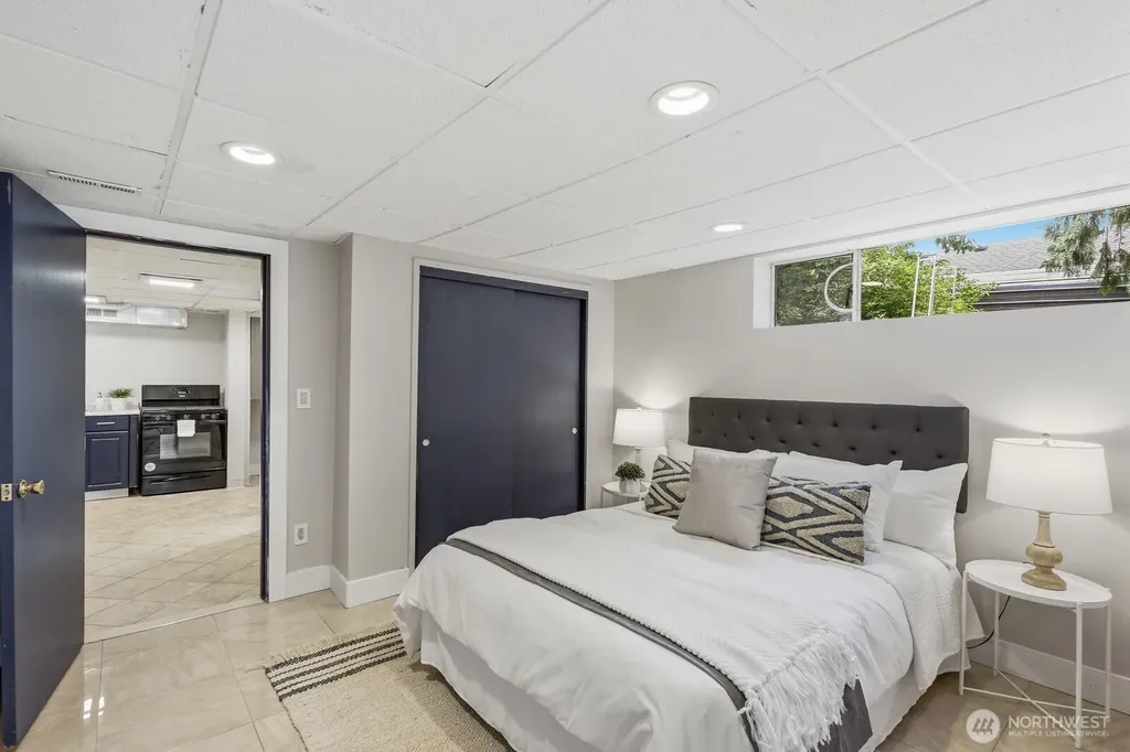 3822 Shelby Road Lynnwood WA 98087