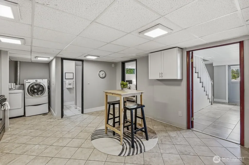 3822 Shelby Road Lynnwood WA 98087