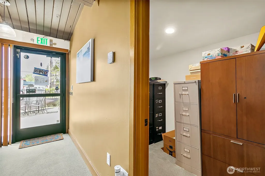 32616 3rd Avenue Black Diamond WA 98010
