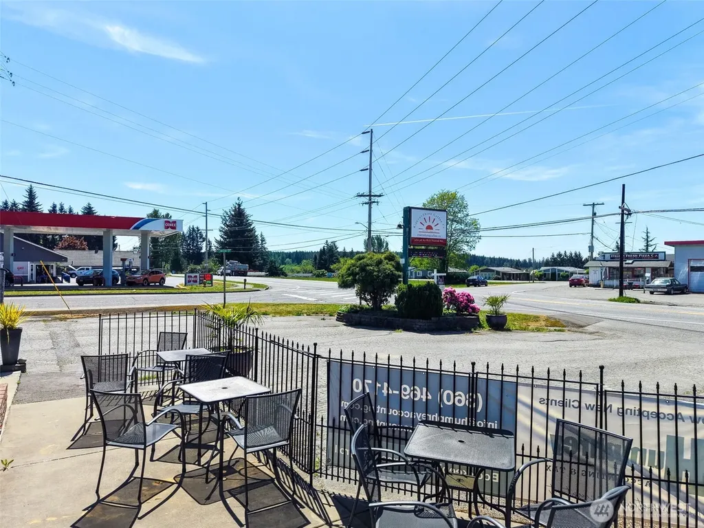 32616 3rd Avenue Black Diamond WA 98010