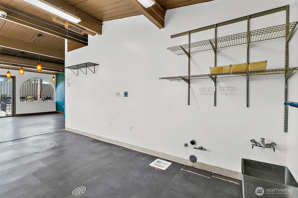 32616 3rd Avenue Black Diamond WA 98010