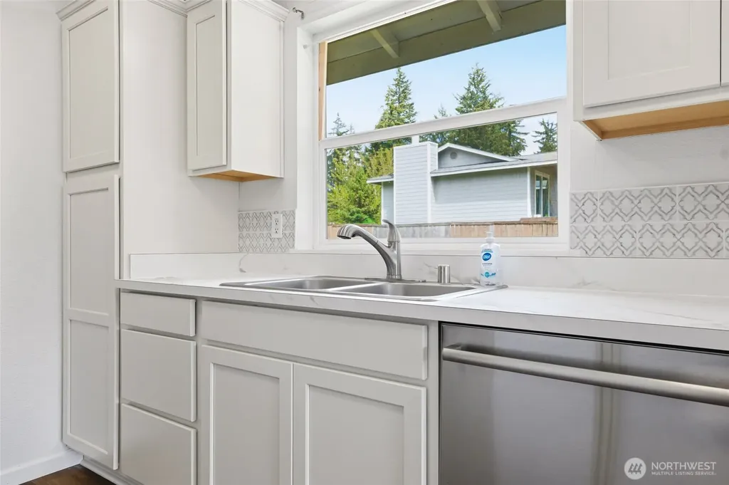 5124 Tri Lake Drive SE Olympia WA 98513