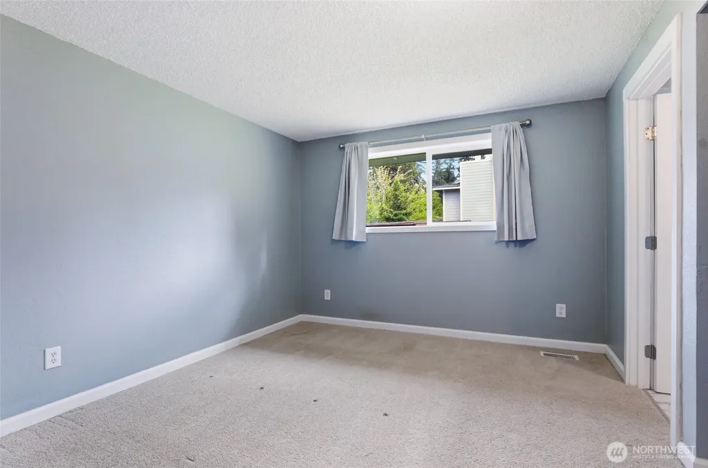 5124 Tri Lake Drive SE Olympia WA 98513