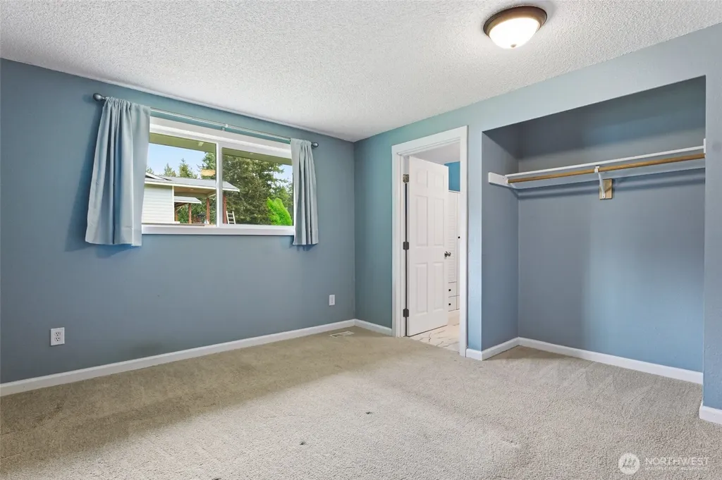 5124 Tri Lake Drive SE Olympia WA 98513