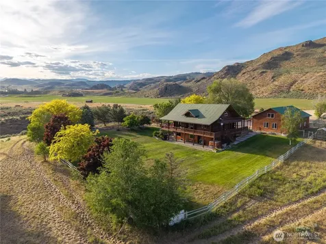 112 Pine Creek Road Tonasket WA 98855