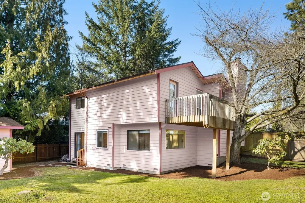 8129 NE 131st Street Kirkland WA 98034