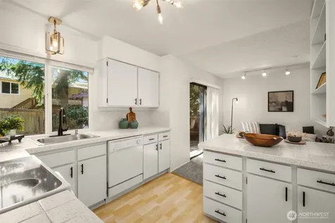 8129 NE 131st Street Kirkland WA 98034