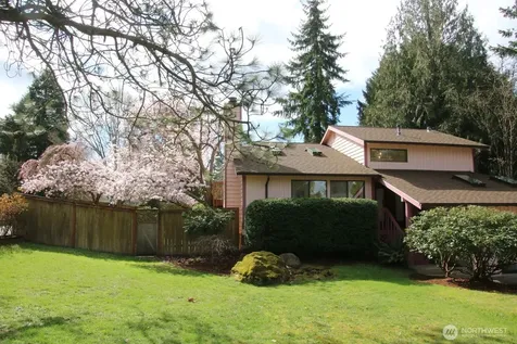 8129 NE 131st Street Kirkland WA 98034