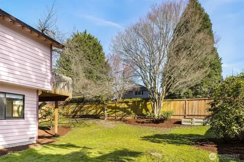 8129 NE 131st Street Kirkland WA 98034