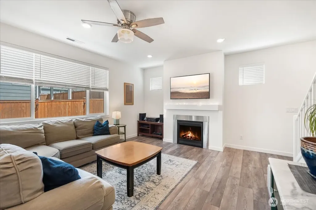 18104 SE 242nd Street Covington WA 98042