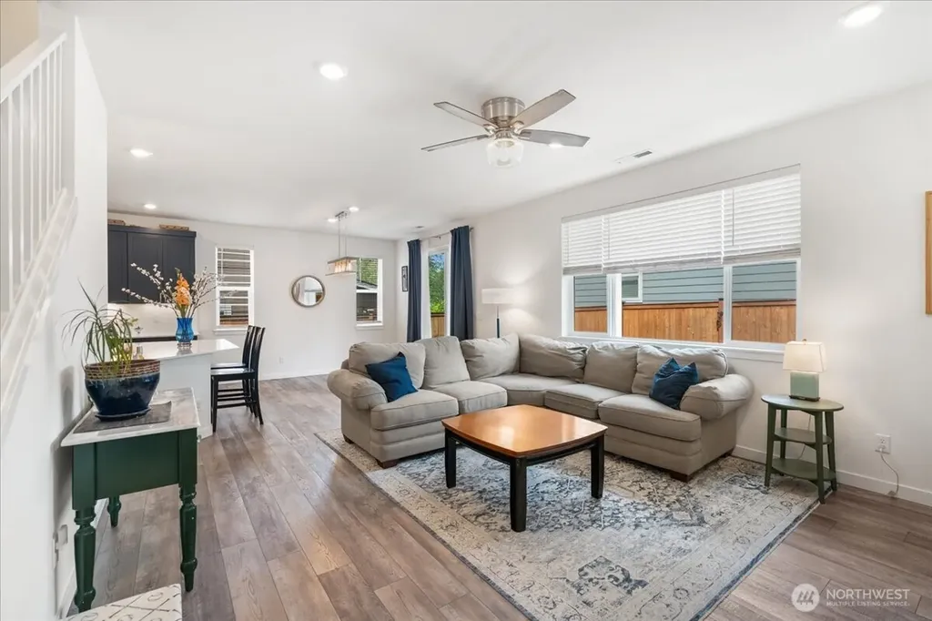 18104 SE 242nd Street Covington WA 98042