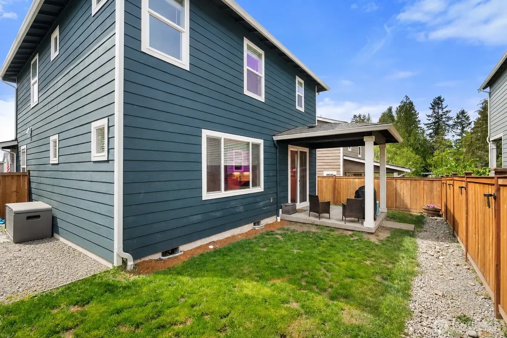 18104 SE 242nd Street Covington WA 98042