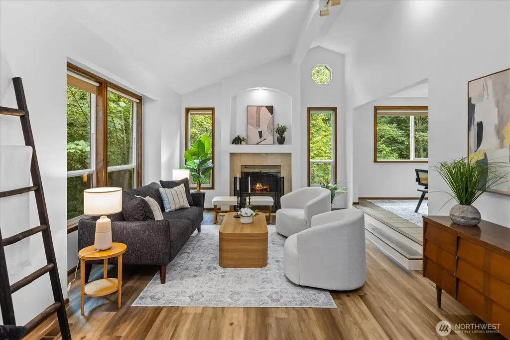 6930 191st Street SE Snohomish WA 98296