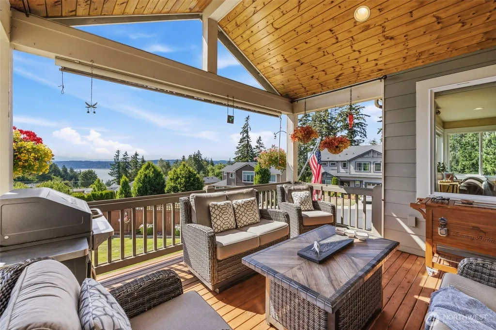 4802 Hunttings Lane Mukilteo WA 98275