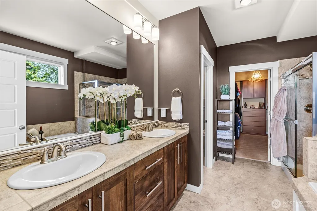 4802 Hunttings Lane Mukilteo WA 98275
