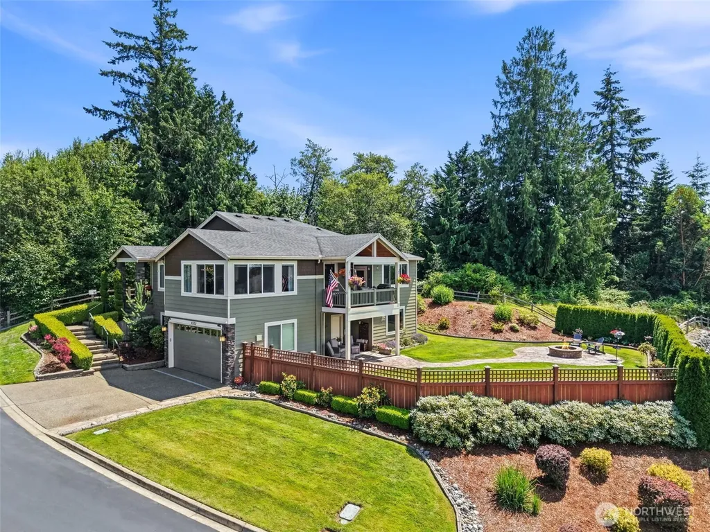 4802 Hunttings Lane Mukilteo WA 98275