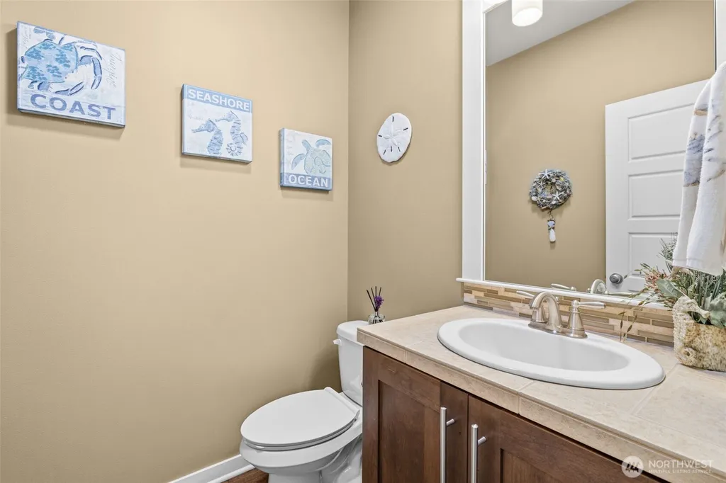 4802 Hunttings Lane Mukilteo WA 98275
