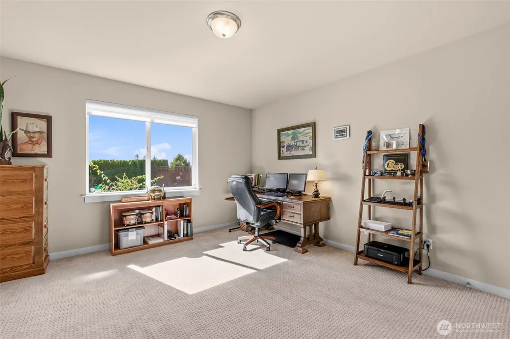 4802 Hunttings Lane Mukilteo WA 98275