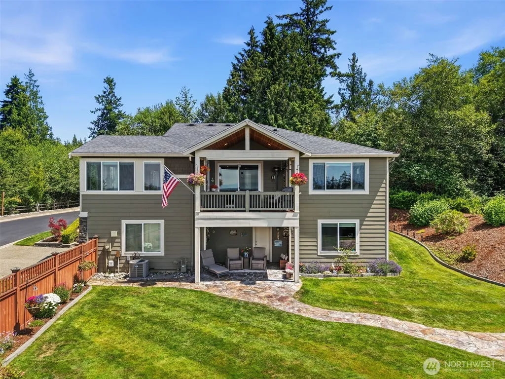4802 Hunttings Lane Mukilteo WA 98275