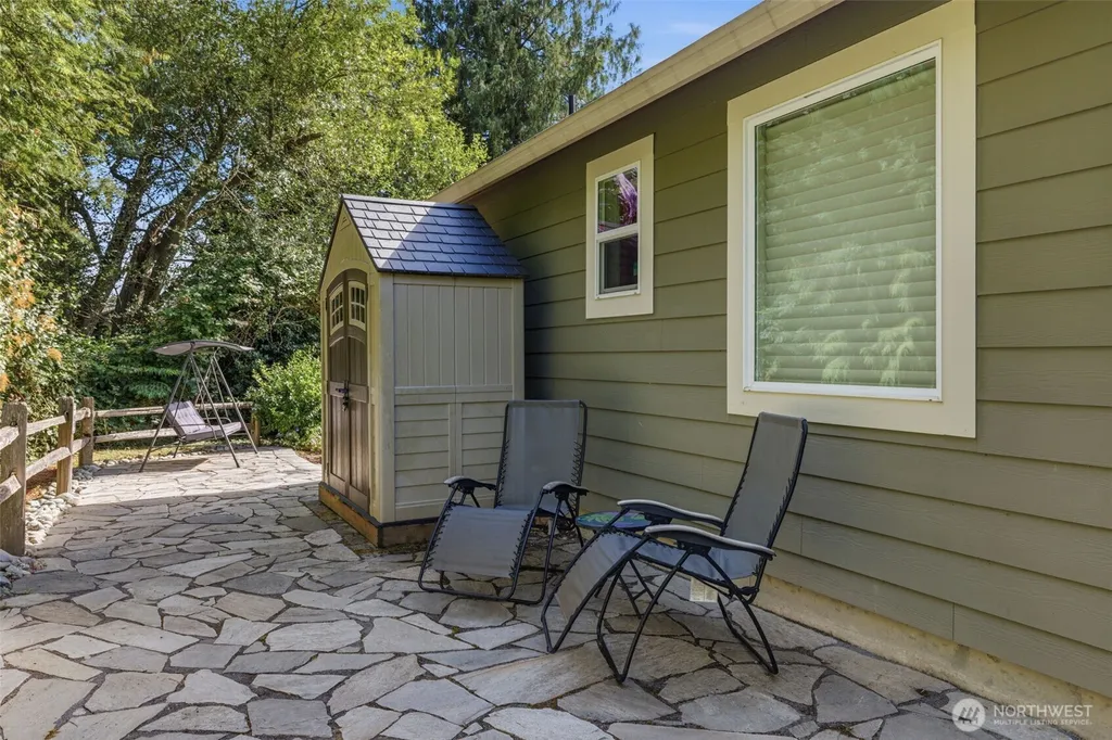4802 Hunttings Lane Mukilteo WA 98275