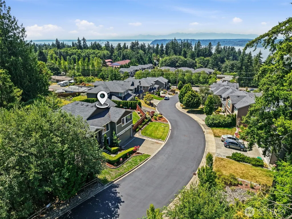 4802 Hunttings Lane Mukilteo WA 98275
