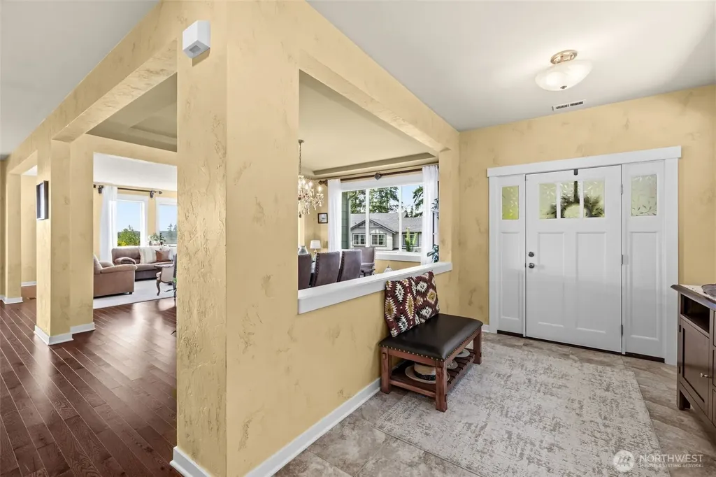 4802 Hunttings Lane Mukilteo WA 98275