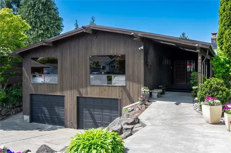 4033 52nd Place SW Seattle WA 98116