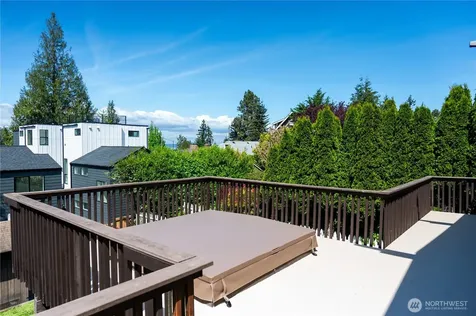 4033 52nd Place SW Seattle WA 98116