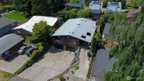 4033 52nd Place SW Seattle WA 98116