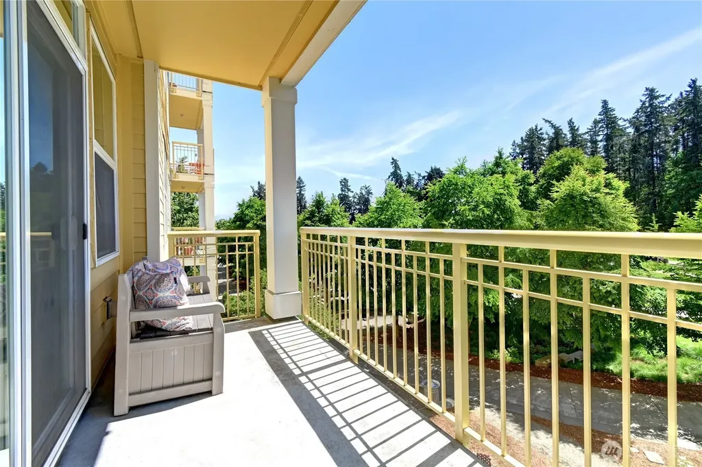16141 Cleveland Street Redmond WA 98052