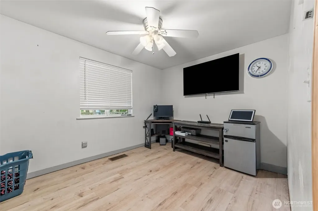 18107 E Clear Lake Boulevard SE Yelm WA 98597