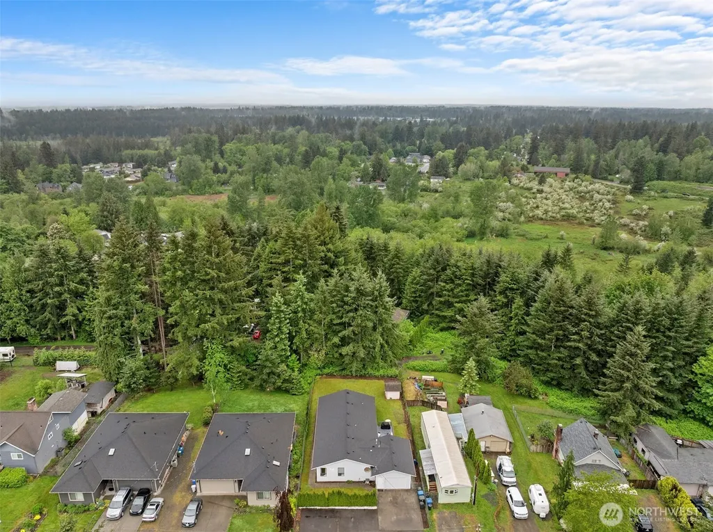 32417 2nd Avenue Black Diamond WA 98010