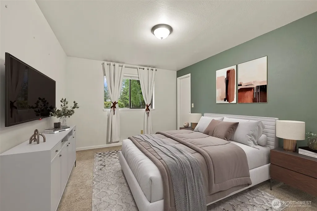 32417 2nd Avenue Black Diamond WA 98010