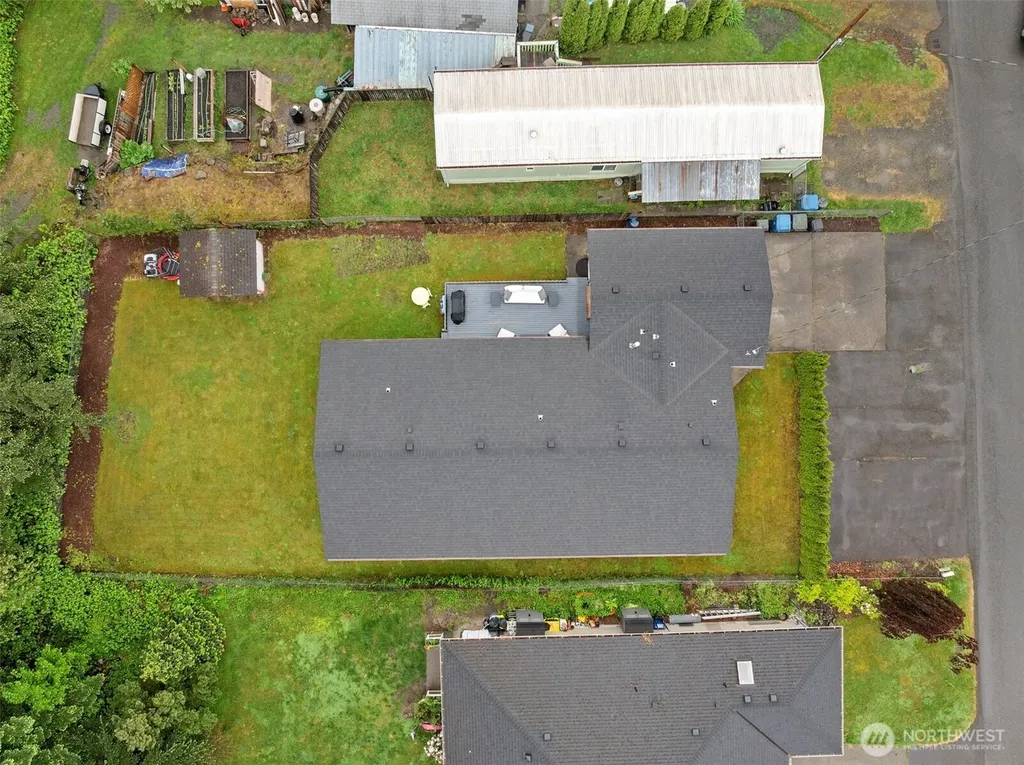 32417 2nd Avenue Black Diamond WA 98010