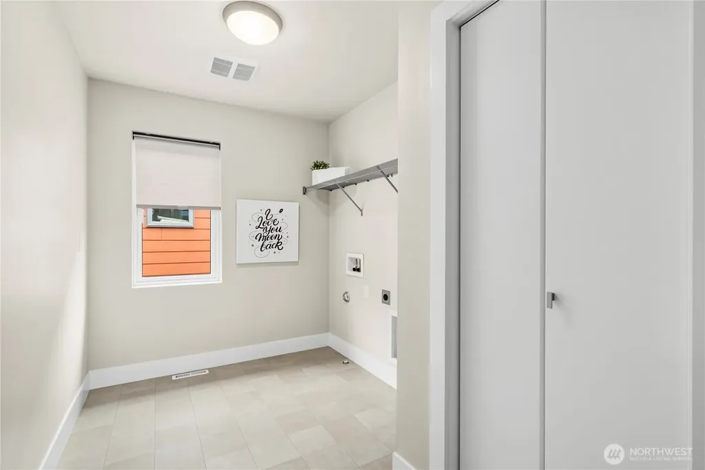 12220 SE 251st Place Kent WA 98030