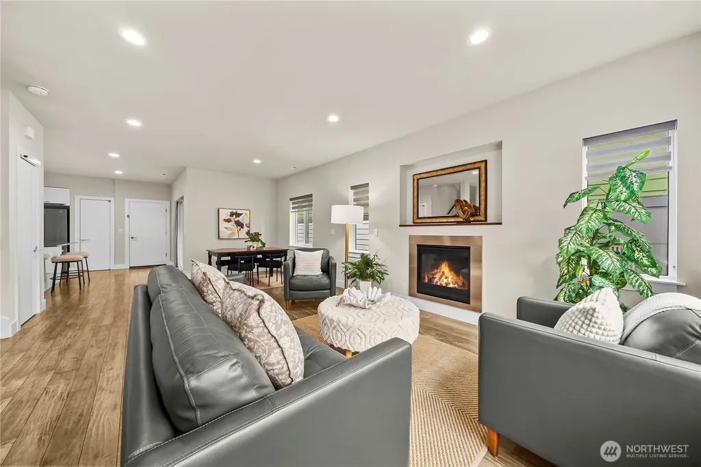 12220 SE 251st Place Kent WA 98030