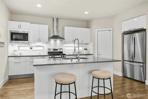 12220 SE 251st Place Kent WA 98030