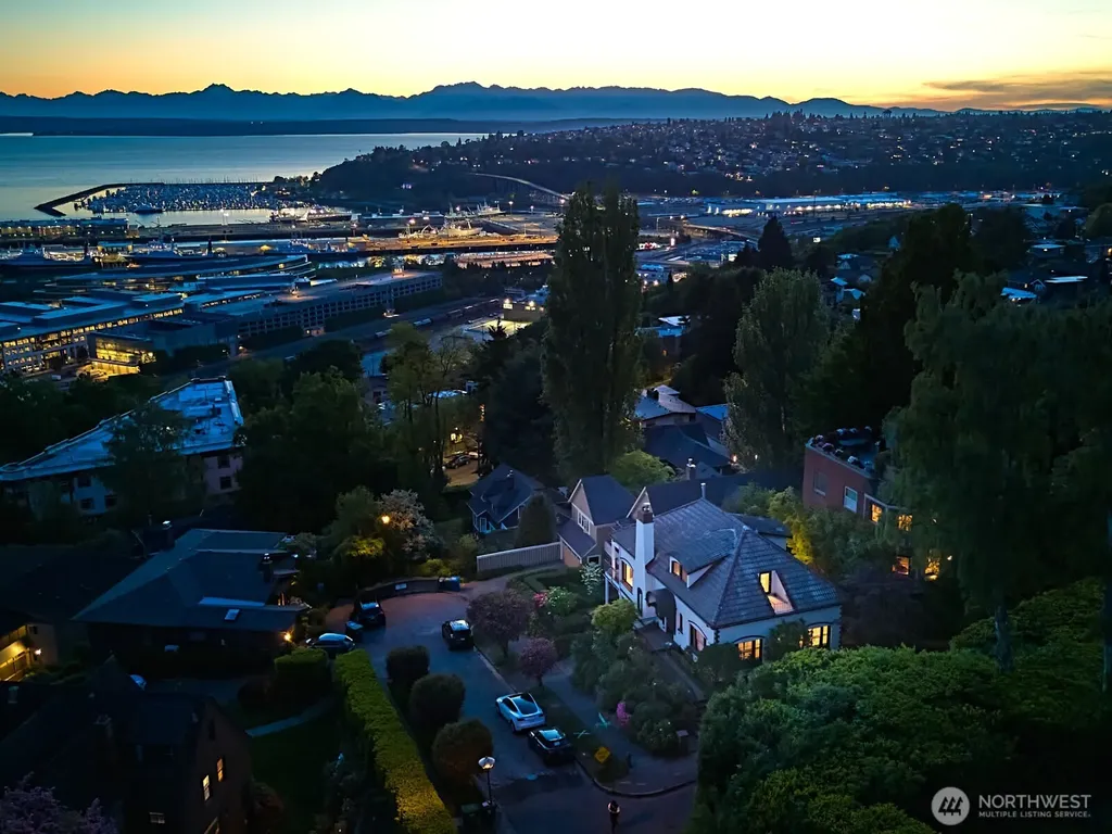 700 W Prospect Street Seattle WA 98119
