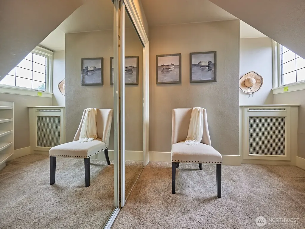 700 W Prospect Street Seattle WA 98119