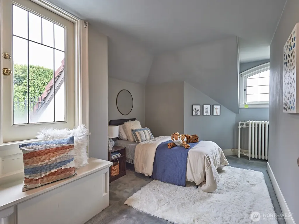 700 W Prospect Street Seattle WA 98119