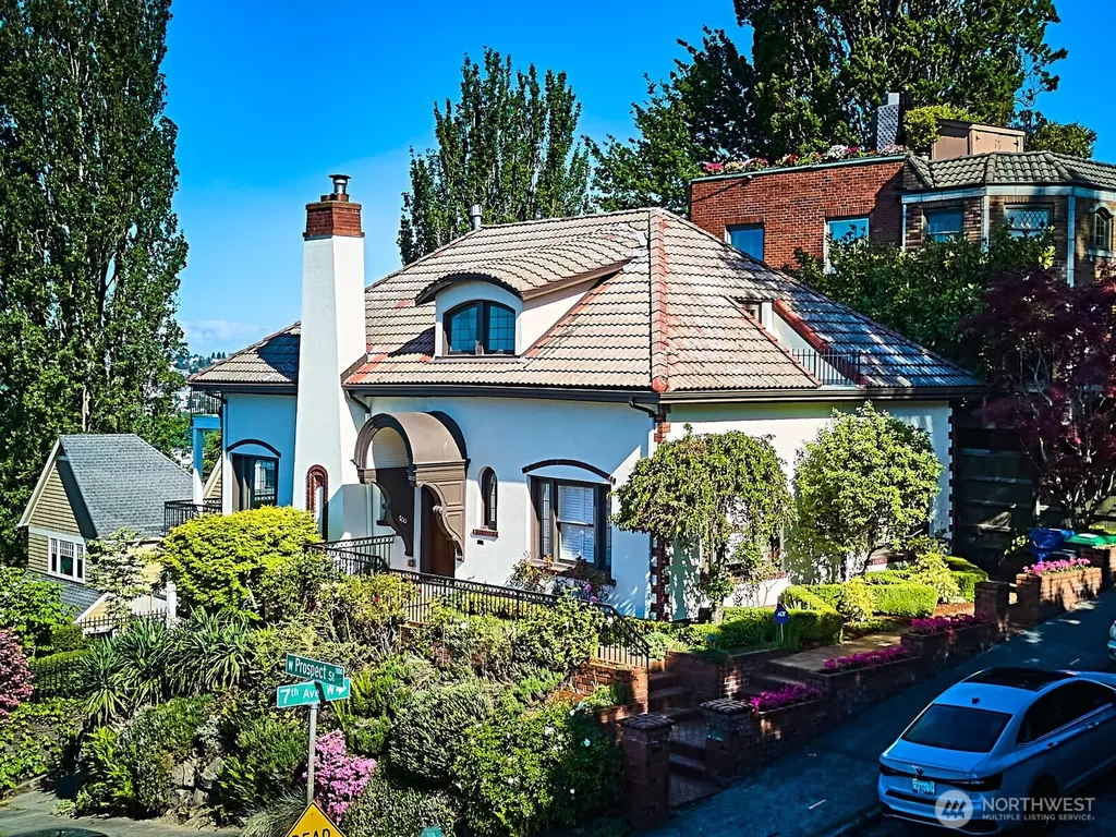 700 W Prospect Street Seattle WA 98119