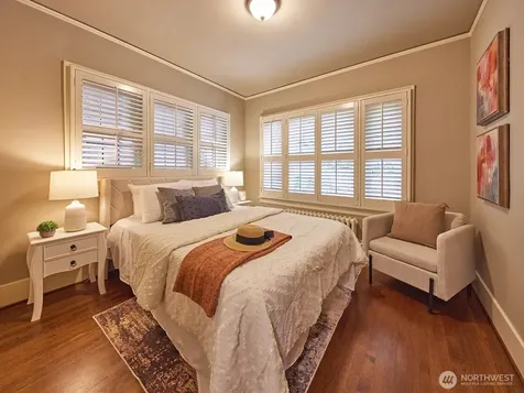 700 W Prospect Street Seattle WA 98119
