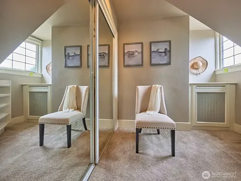 700 W Prospect Street Seattle WA 98119