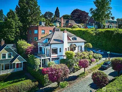 700 W Prospect Street Seattle WA 98119